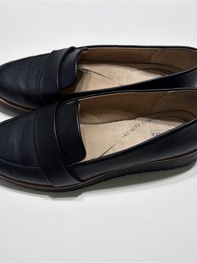 LifeStride Women’s Ollie Slip-On Loafers Black Soft System Comfort Work Flats
